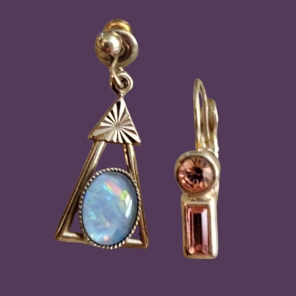 Vtg Mismatched Art Deco Atomic Sterling Leverback and Triangle Opal Earrings - Picture 1 of 5